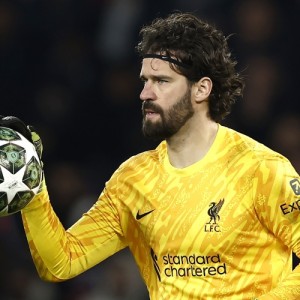 开云体育入口-邮报：阿利松陷入利物浦生涯最低谷 国米1月曾讨论过要买他