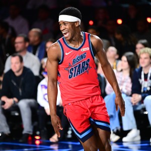 开云体育官网-埃奇库姆6+2两罚全中绝杀 新秀赛卡特队击败安东尼队夺冠