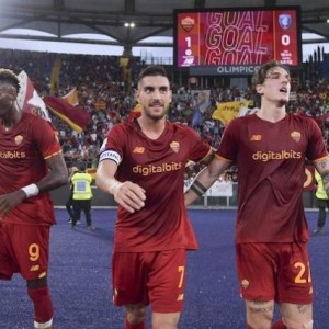 开云体育官网-佩莱格里尼高调续约 四代目爆发穆里尼奥功不可没